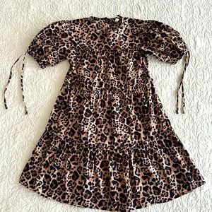 Women’s Cheetah print 100%Cotton size 2 tiered dress! Like new!
